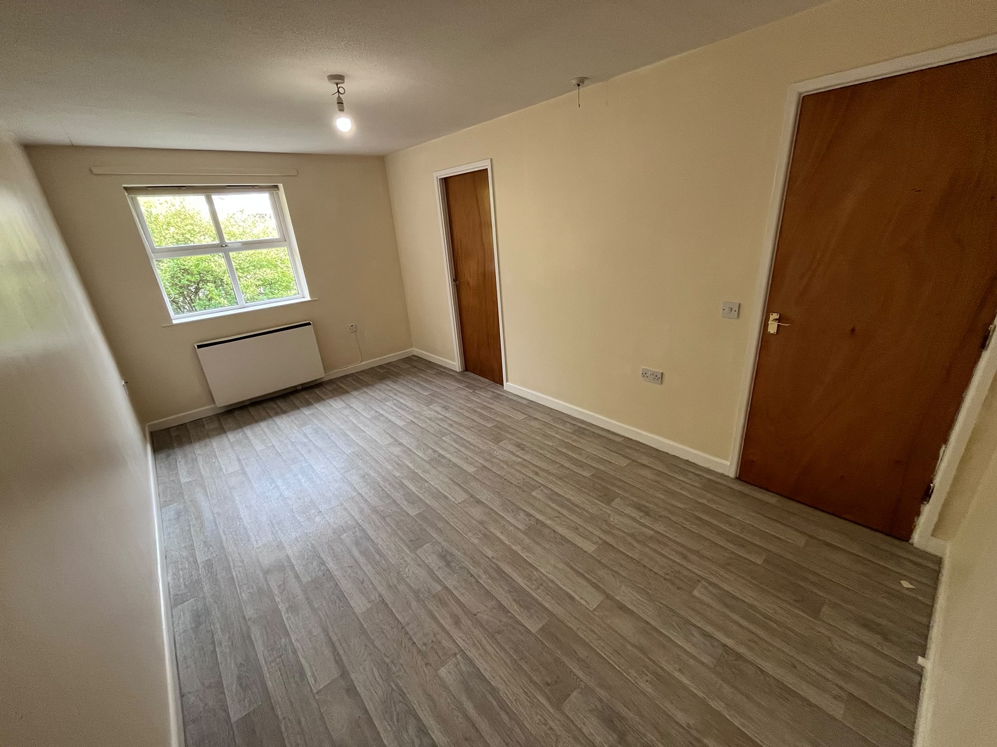 Flat Bryn-y-mor Crescent in Swansea