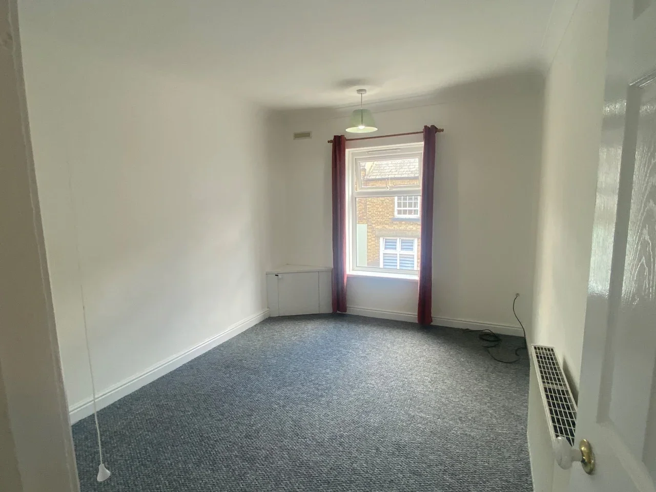 Flat Little Whyte in Huntingdonshire
