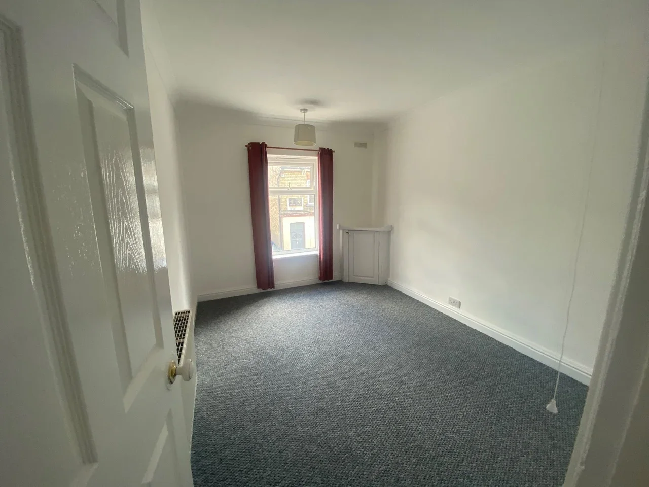 Flat Little Whyte in Huntingdonshire