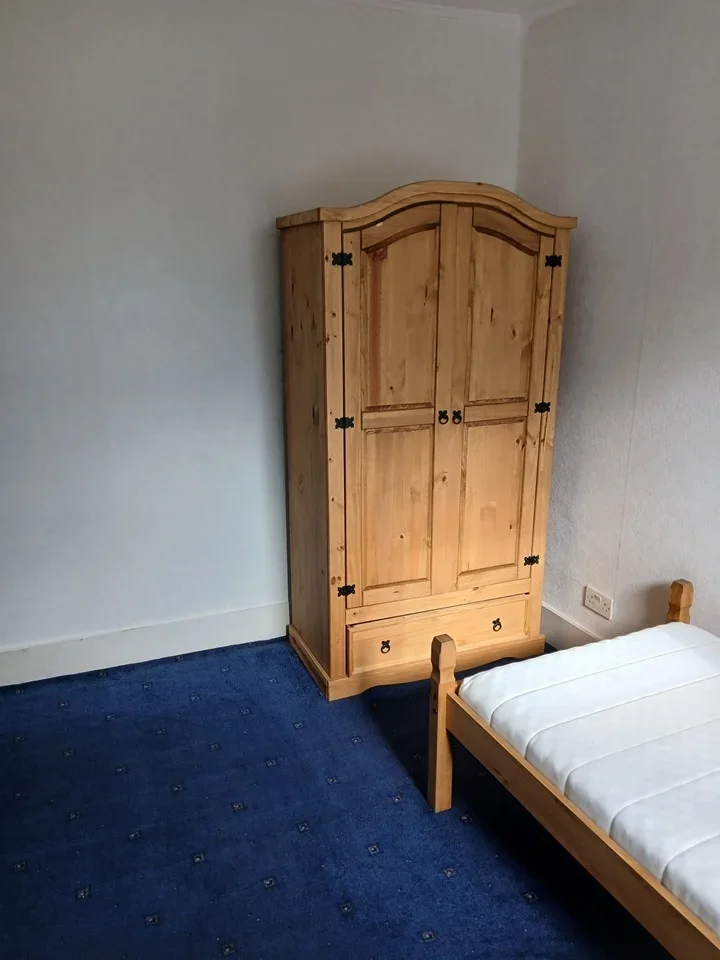 Room Church Street in Greater London