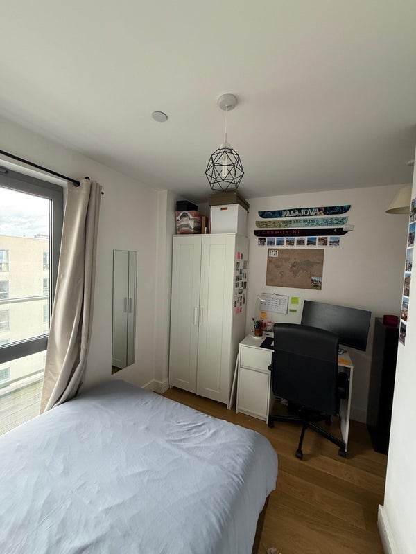 Room Christian Street in Greater London