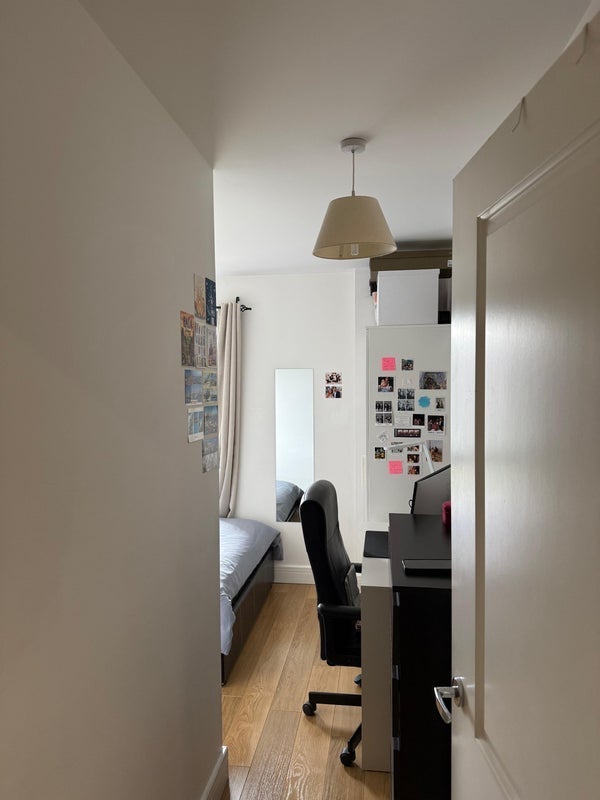 Room Christian Street in Greater London