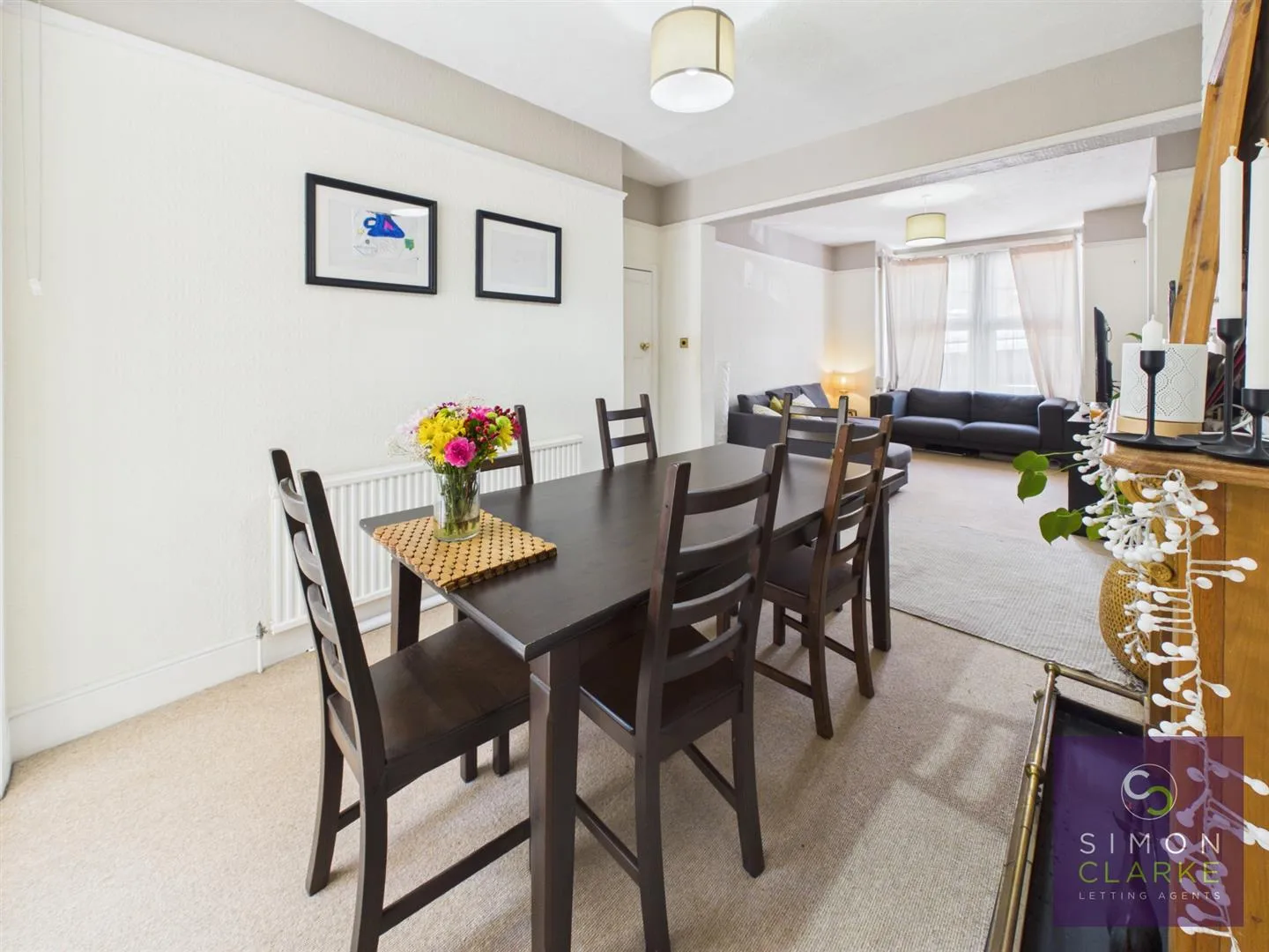 House Park View Crescent in Greater London