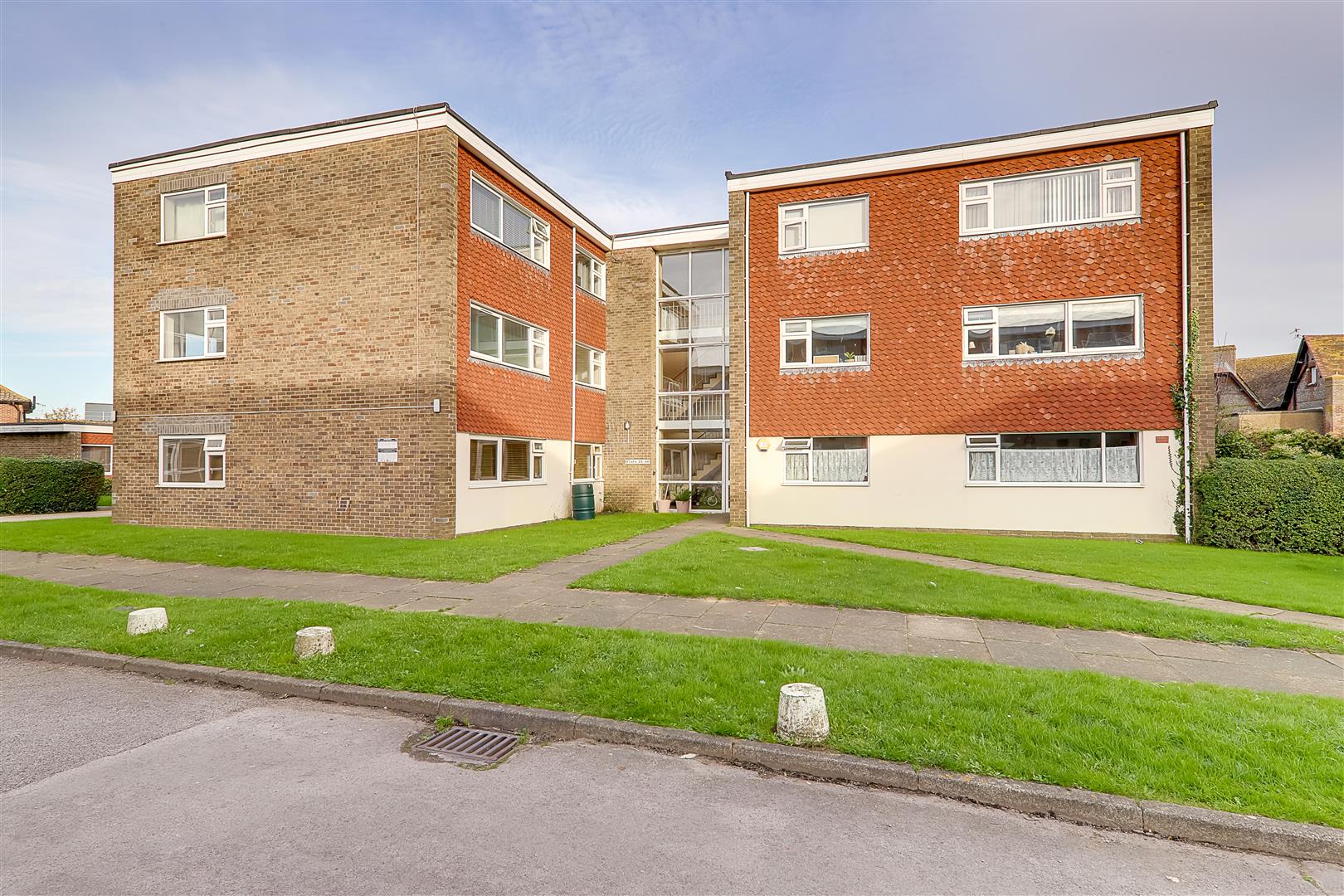 Flat St. Bernard's Court in Adur