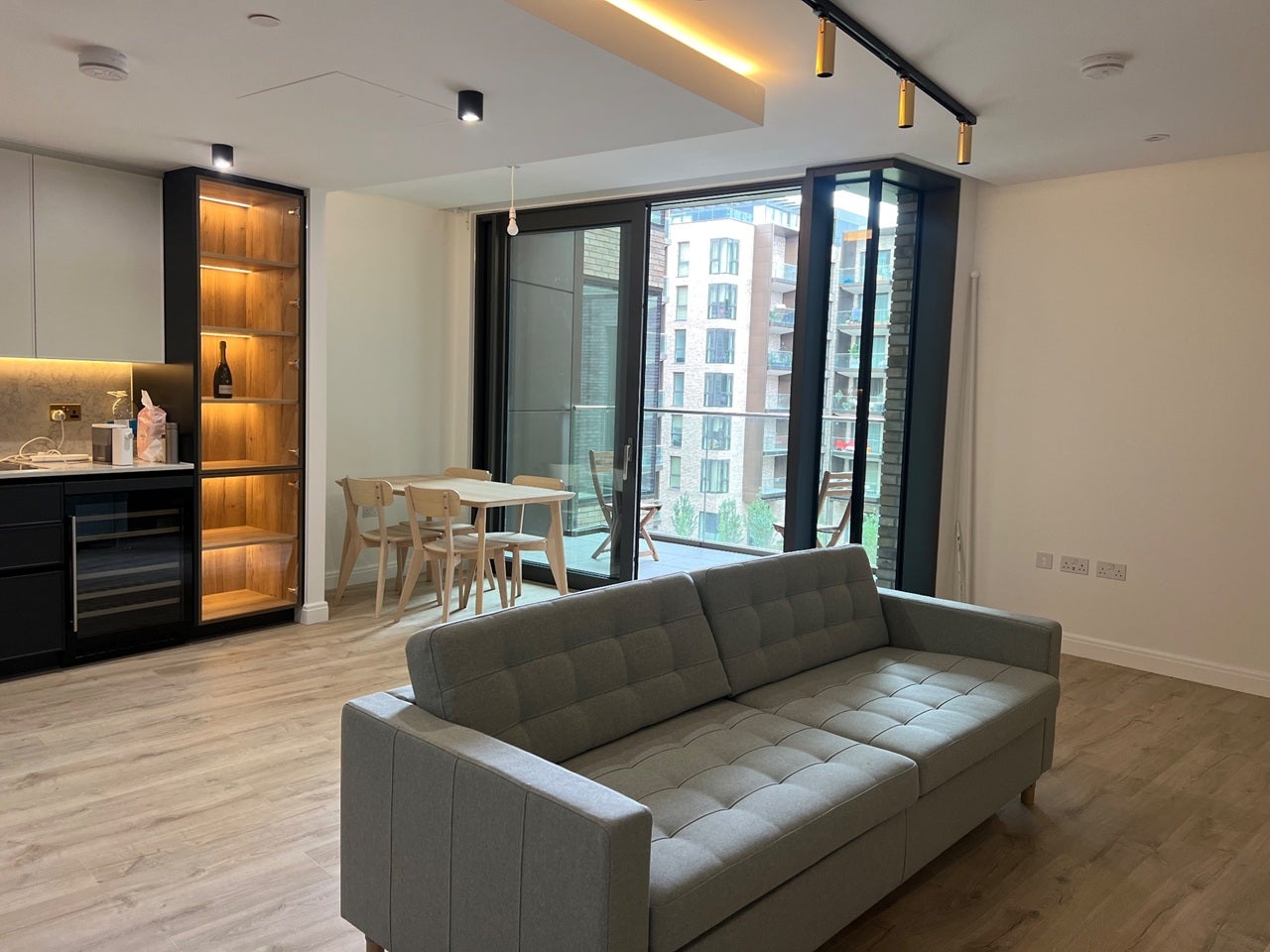 Flat Dingley Road in Greater London