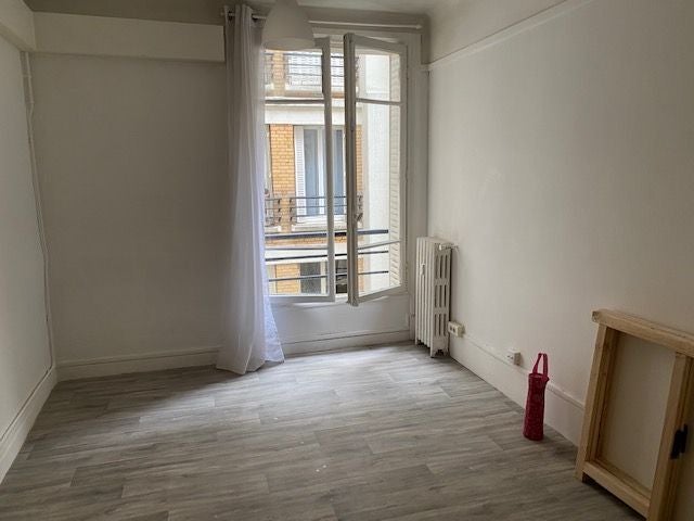 Appartement Boulevard Garibaldi à Paris
