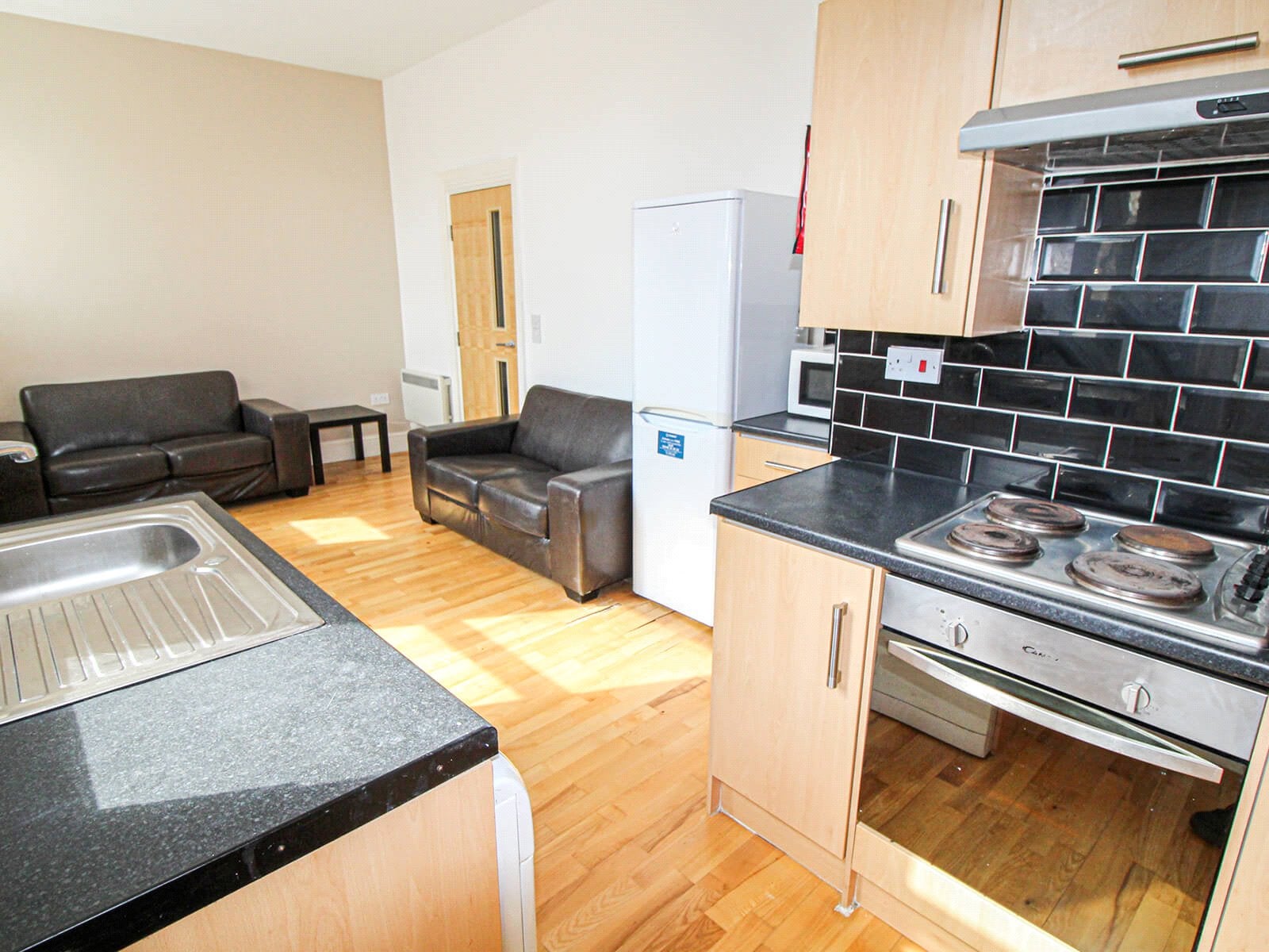 Flat Hyde Terrace in Leeds