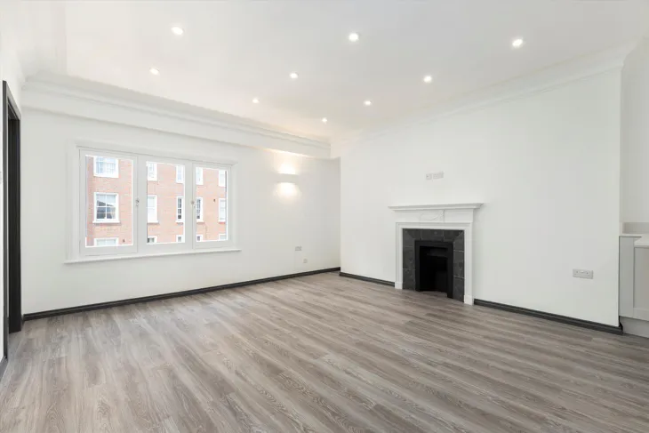 House Dunraven Street in City of Westminster