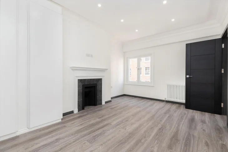House Dunraven Street in City of Westminster