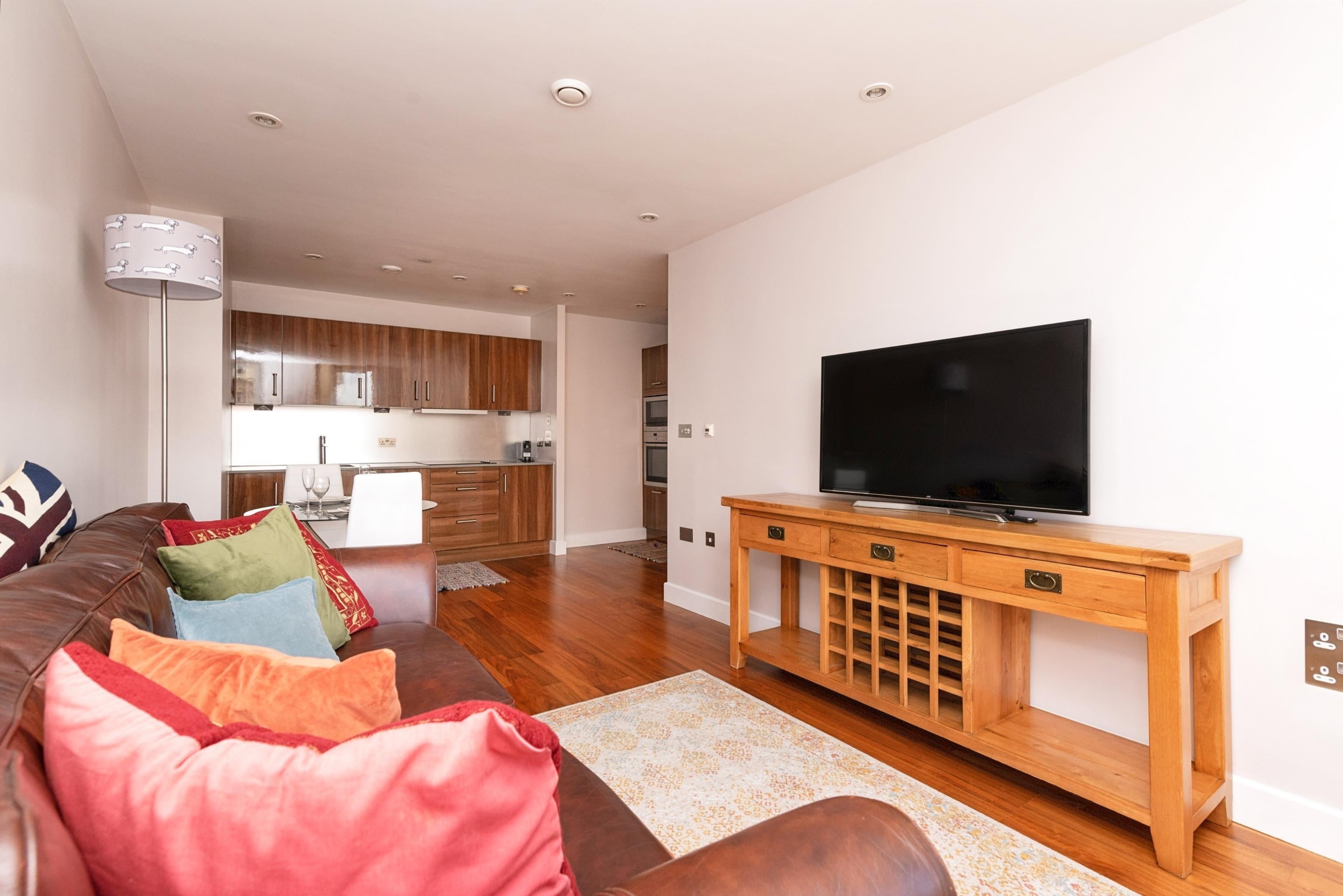 Flat Grand Arcade in Cardiff