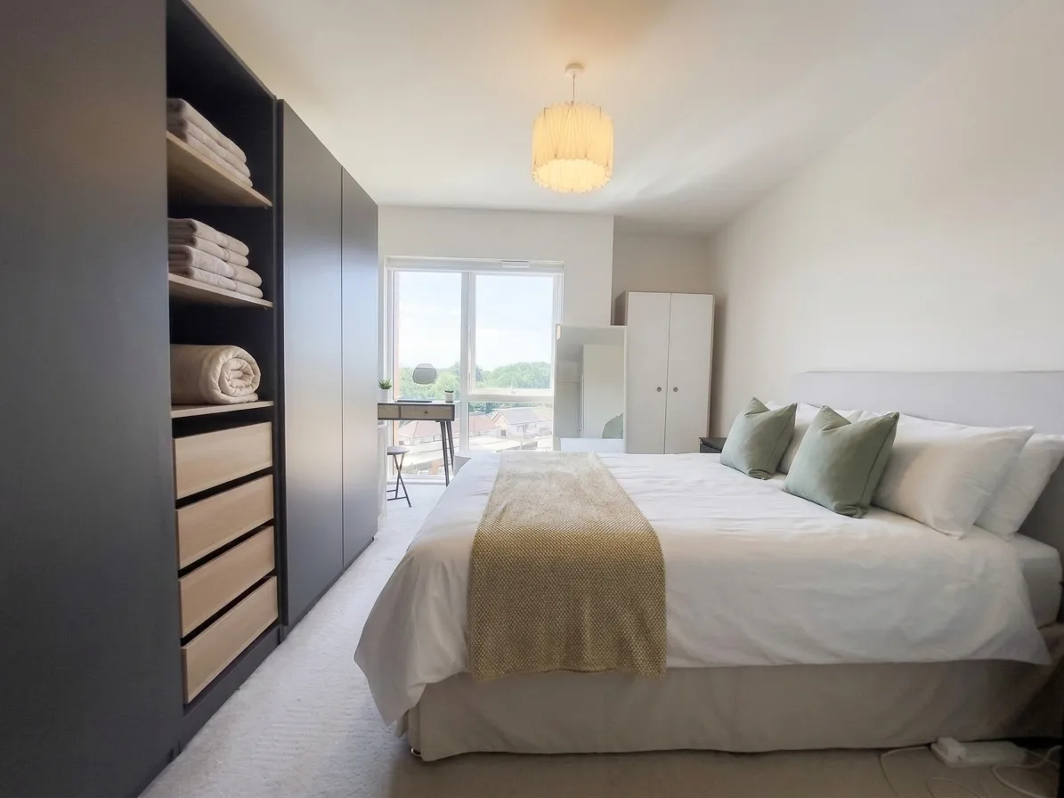 Flat Bittacy Hill in Greater London