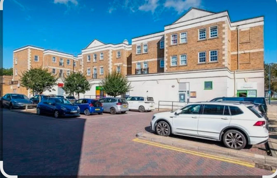 Flat Tarragon Road in Maidstone