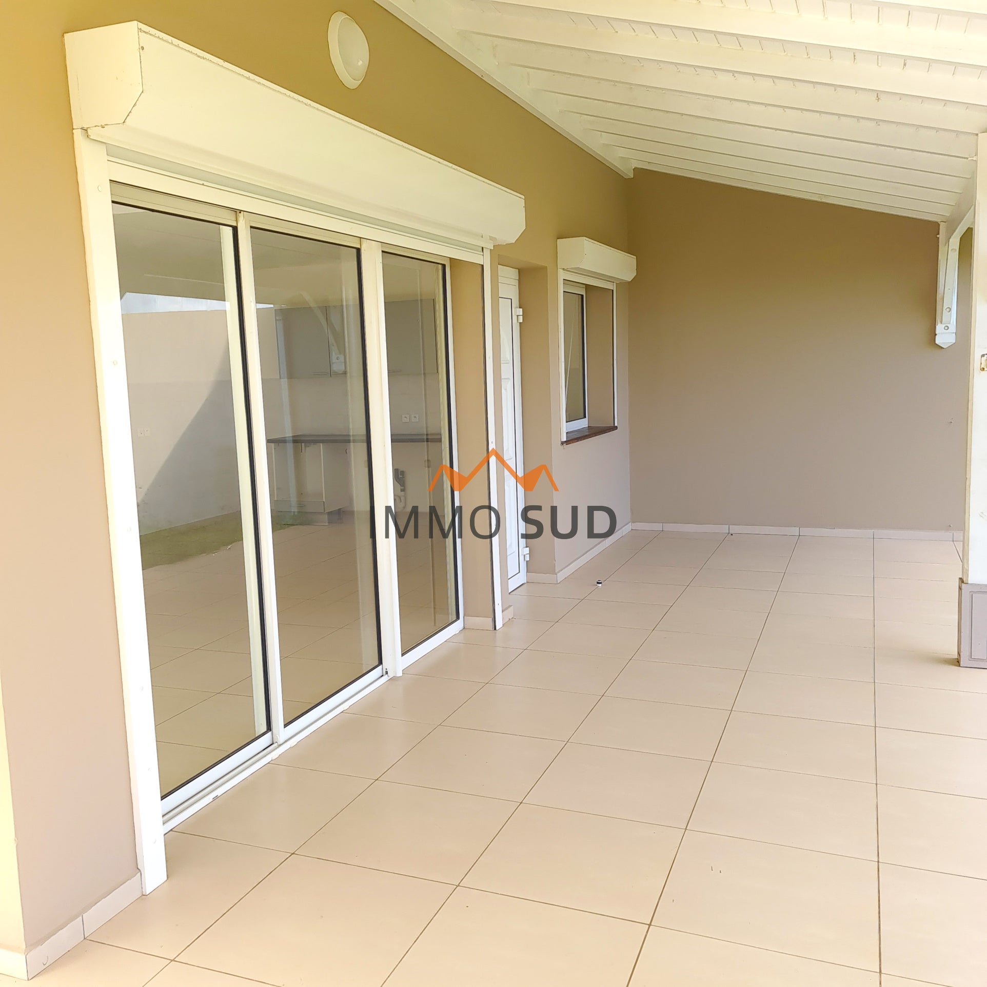 Appartement N 1 à Petit-Bourg