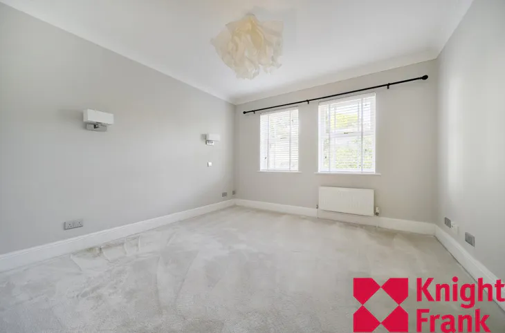 House Bowland Drive in Winkfield