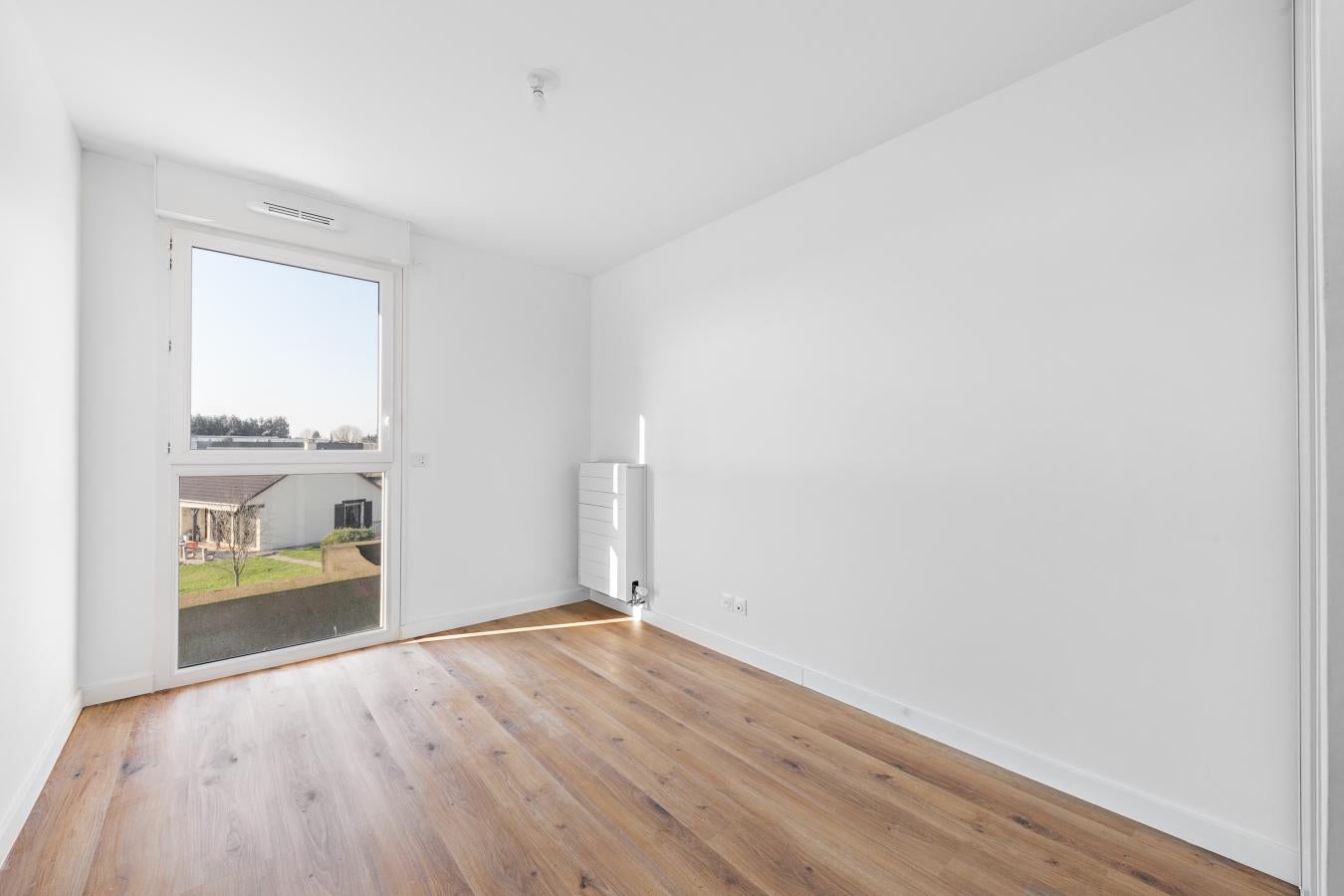 Flat Rue des Frères Chérancé in Franqueville-Saint-Pierre