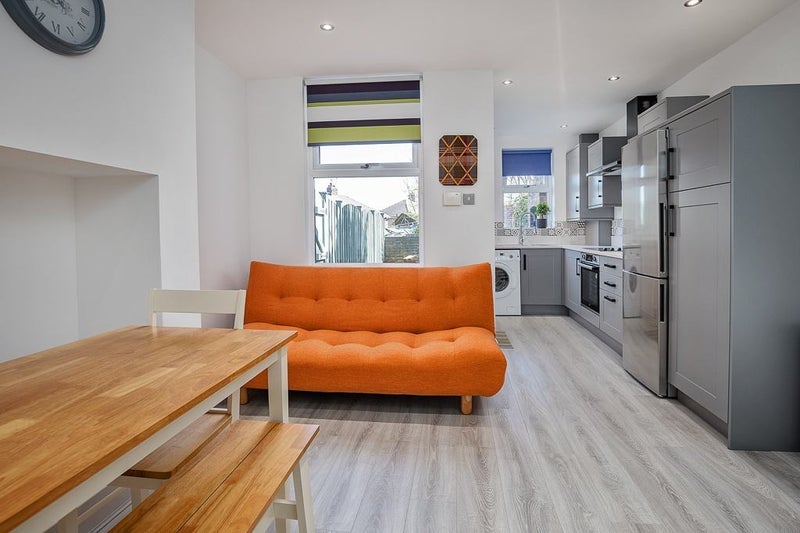 Room Walkley Lane in Sheffield