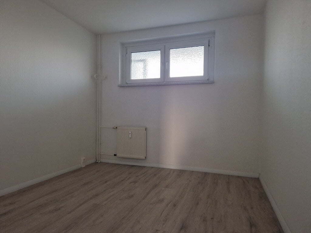 Zimmer Richard-Paulick-Straße in Halle (Saale)