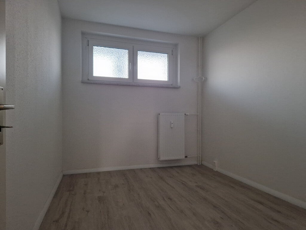 Zimmer Richard-Paulick-Straße in Halle (Saale)