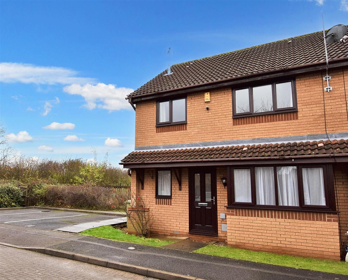 House Rolvenden Grove in Milton Keynes