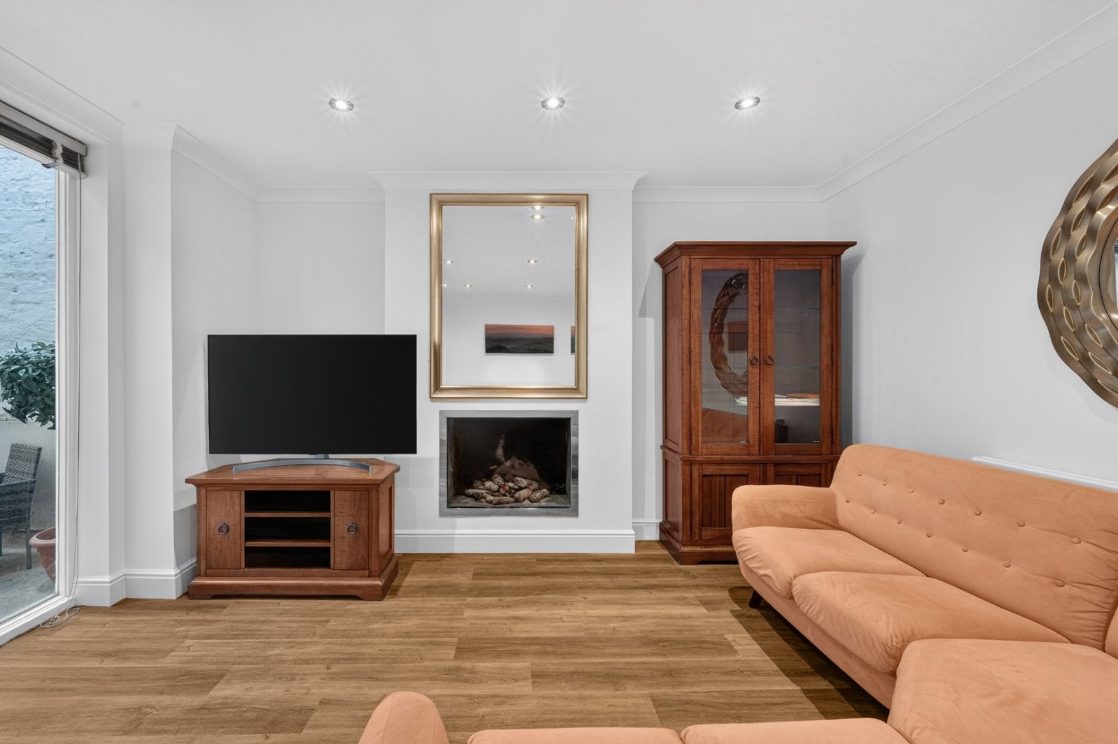 Flat Fitzroy Square in Greater London