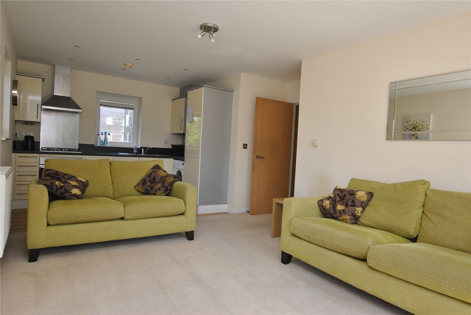 Flat Chelmer Road in Chelmsford