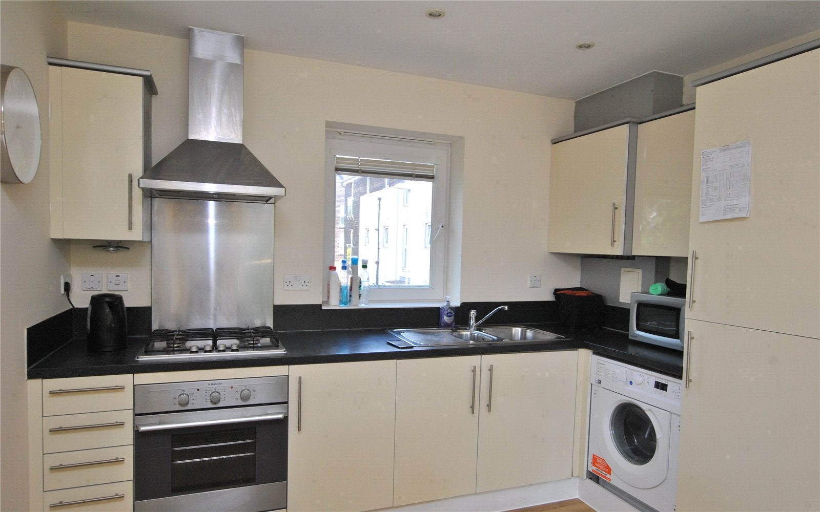 Flat Chelmer Road in Chelmsford