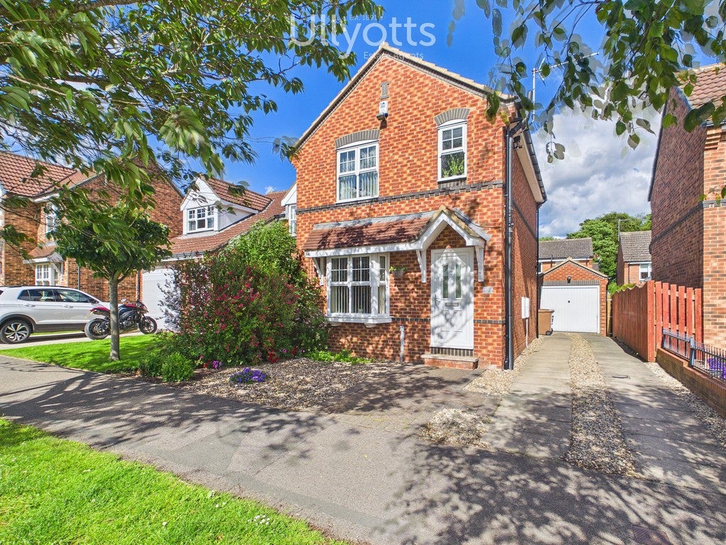 House Tintern Avenue in Bridlington