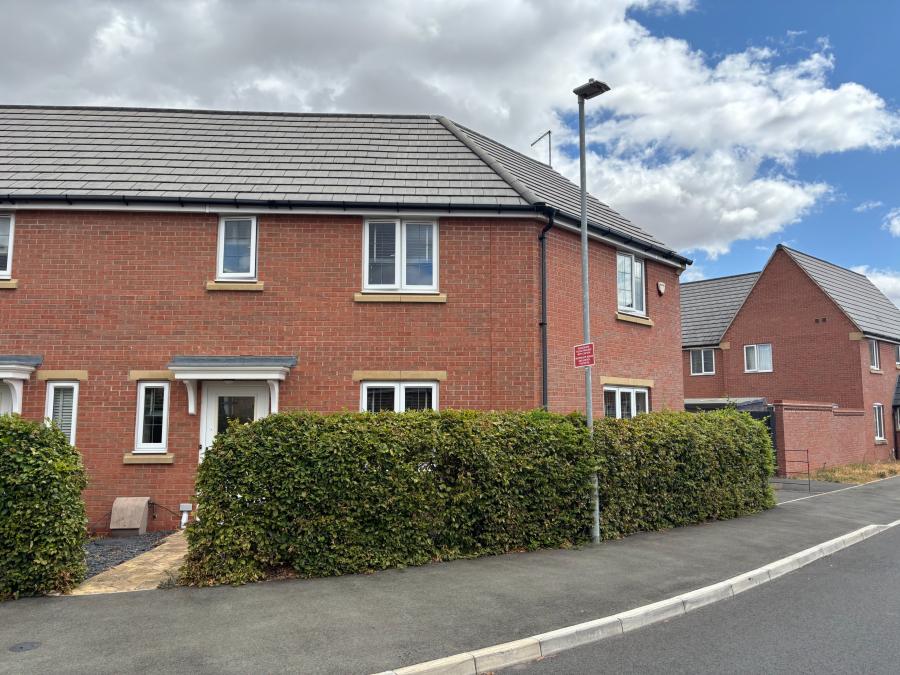 House Bruton Avenue in Wychavon