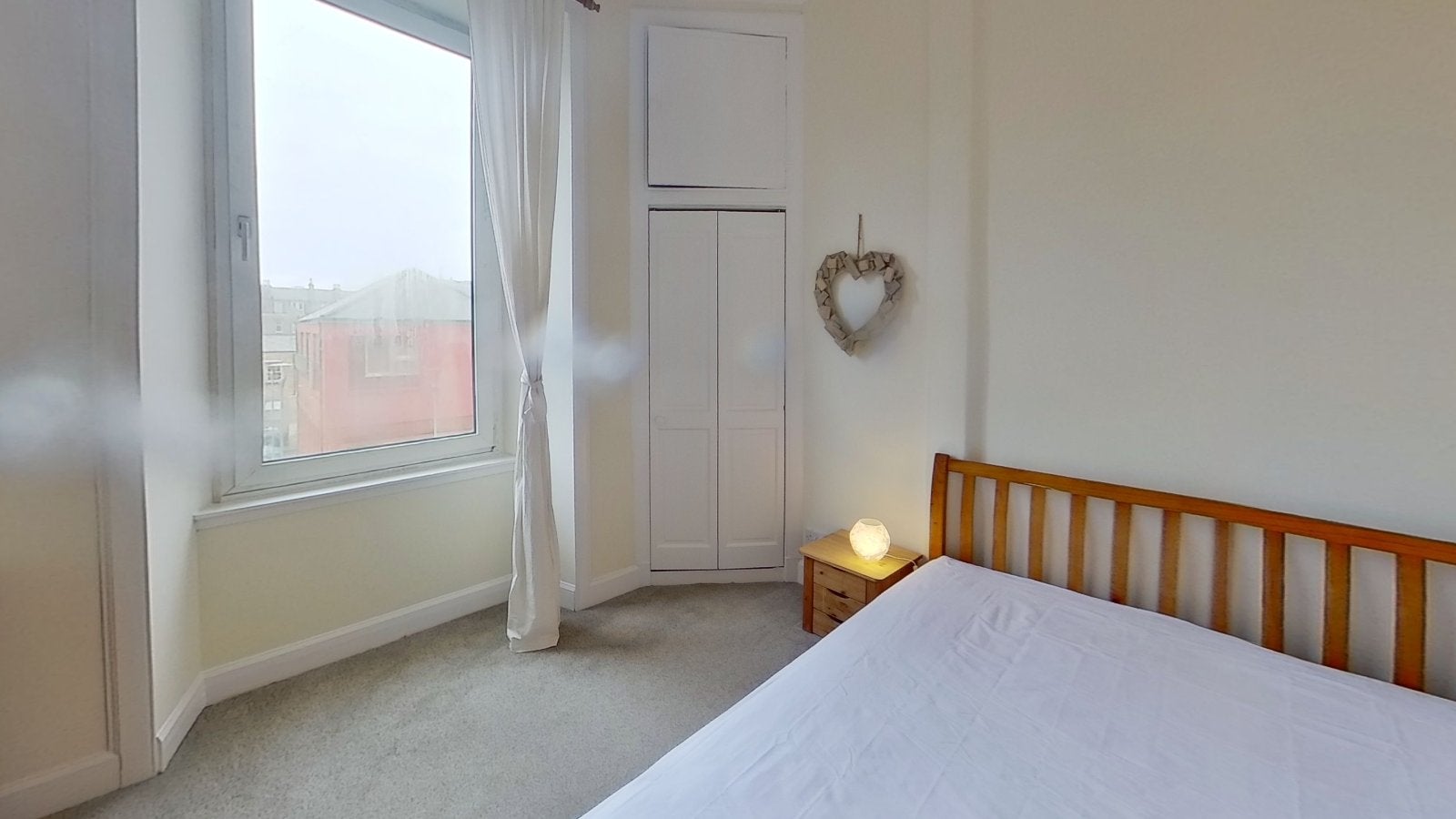 Flat Iona Street in City of Edinburgh