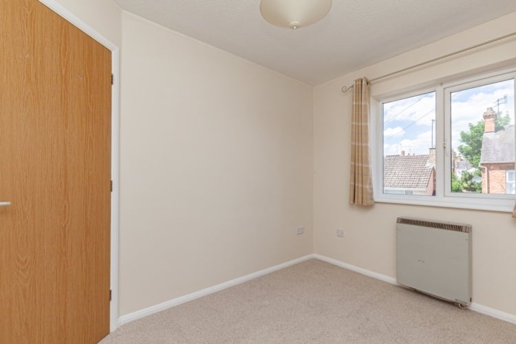 Flat Cameron Court in Cherwell District