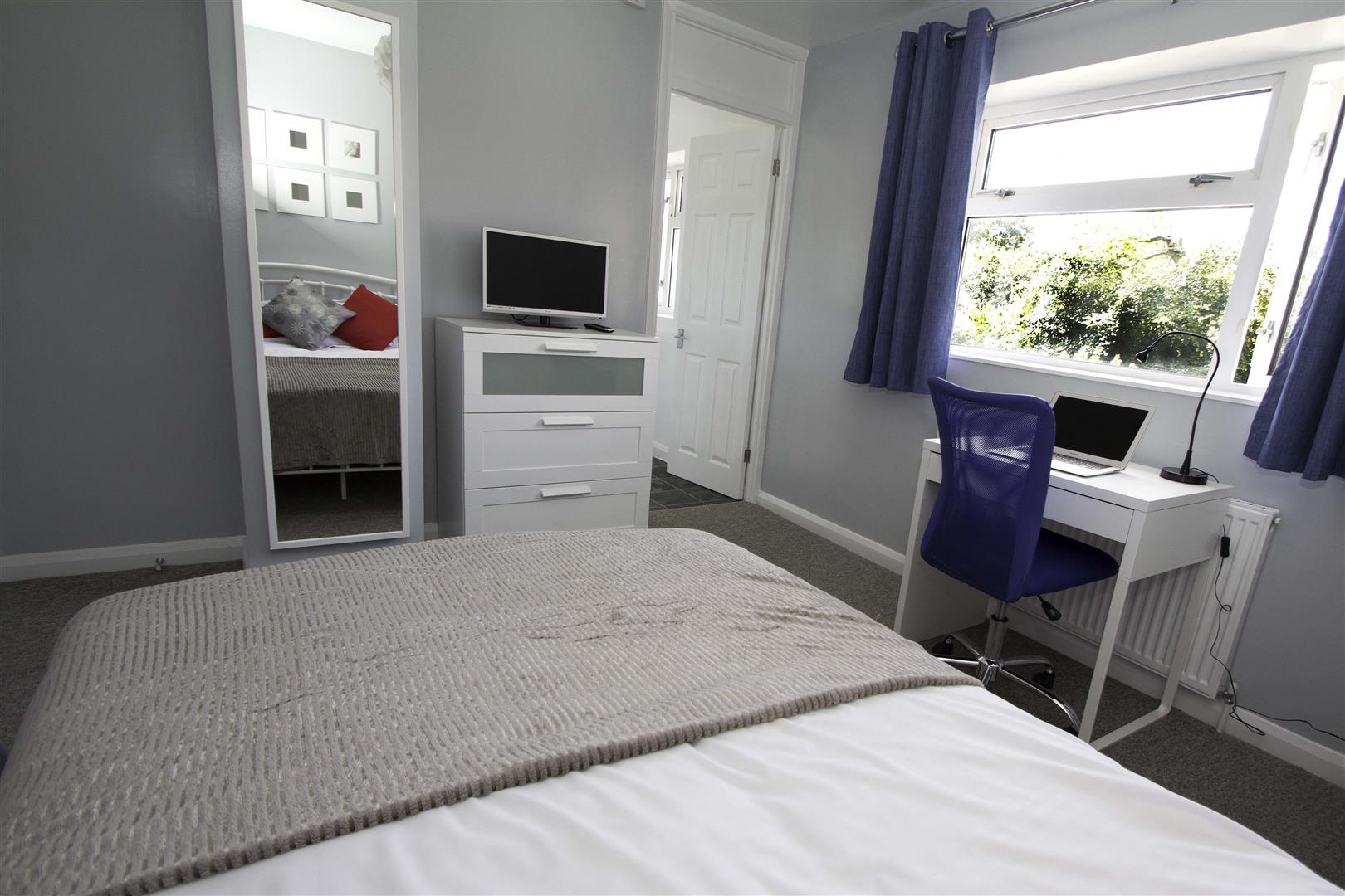Room Marymead Drive in Stevenage