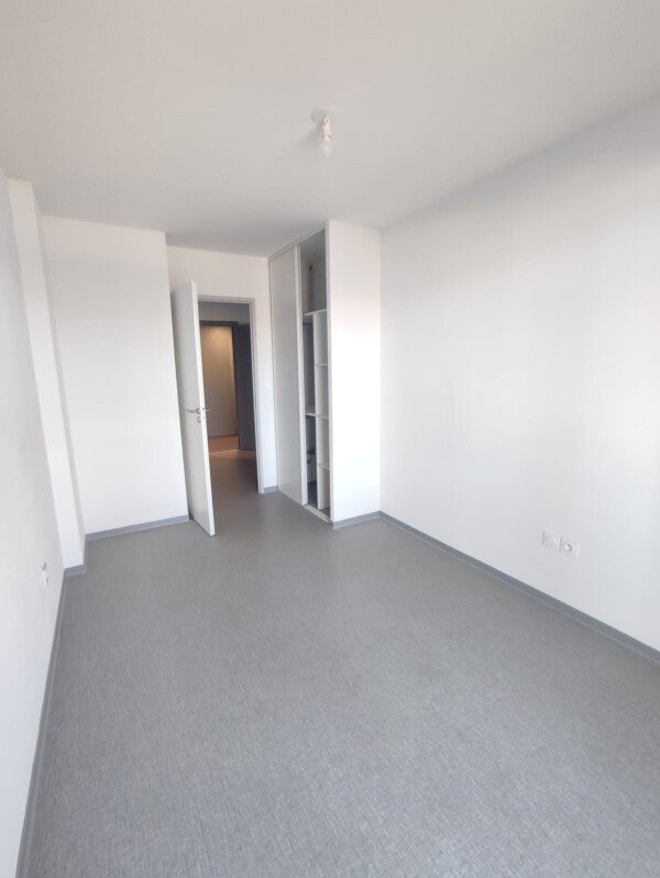 Appartement Route d'Avignon à Nîmes