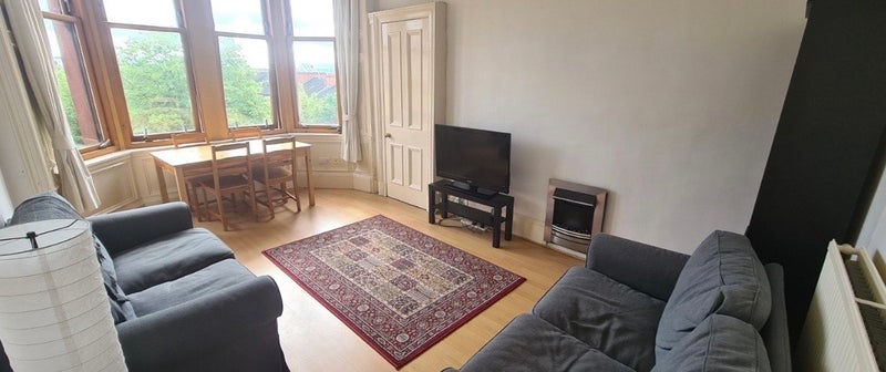 Room Thornwood Drive in Glasgow