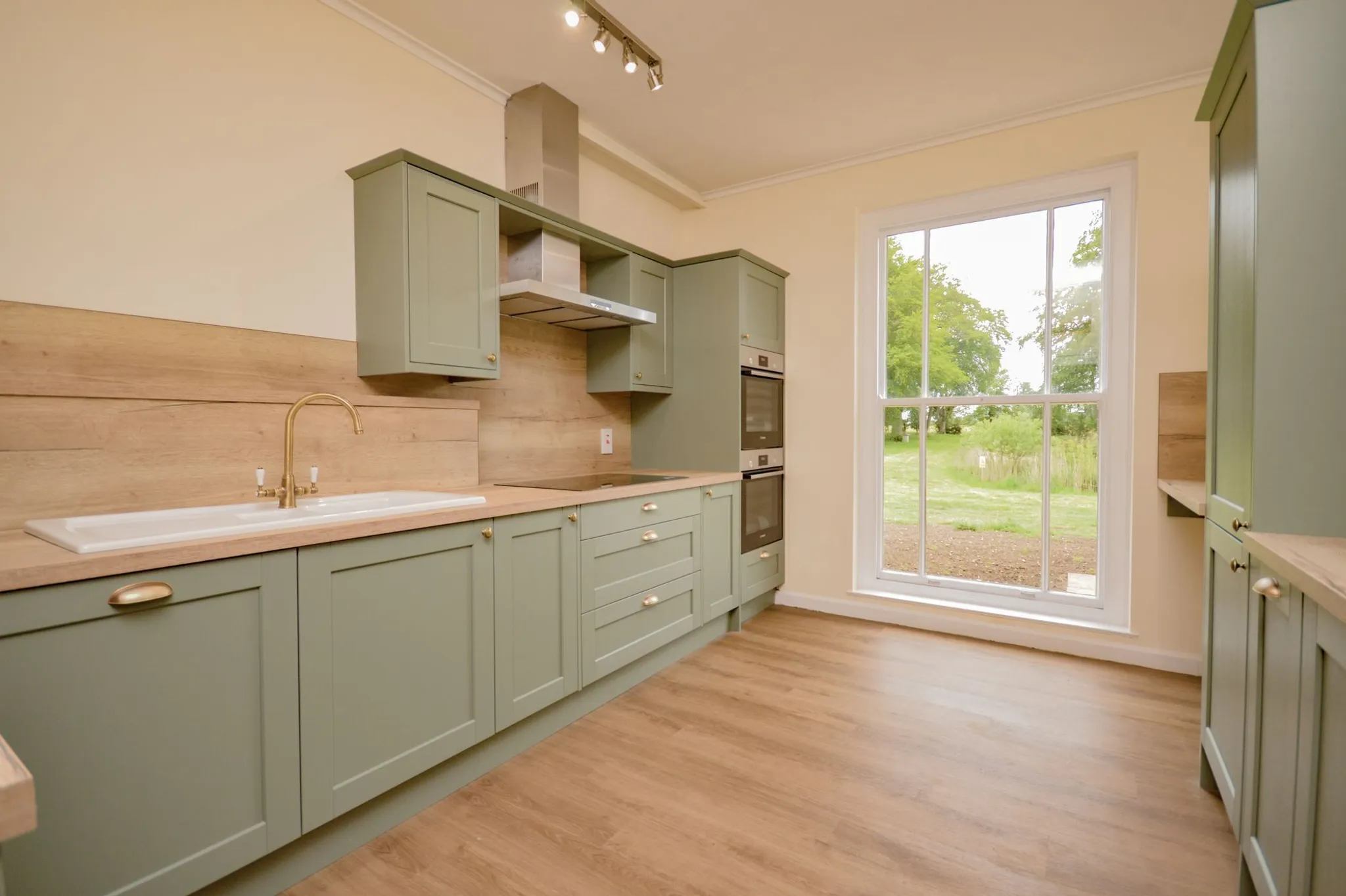 House Woodrising Road in Breckland District