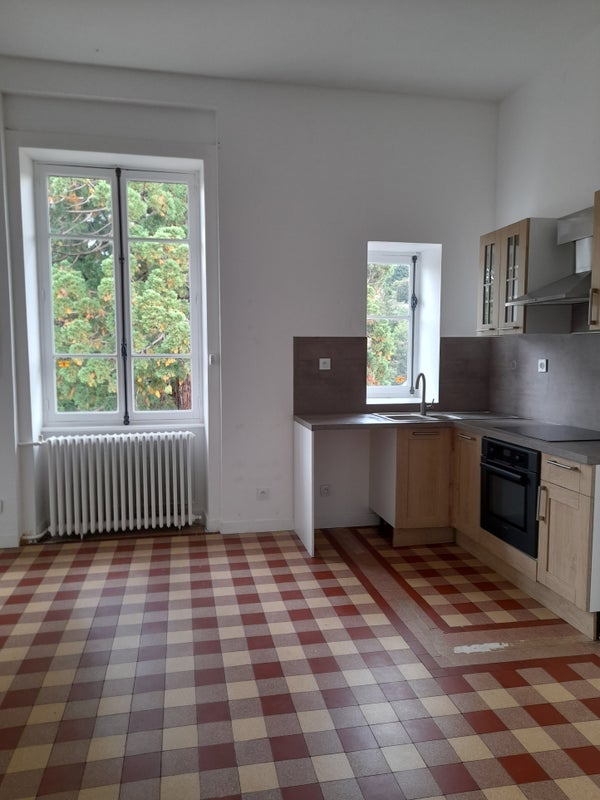Appartement Rue de la Gare à Saint-Victor-sur-Rhins