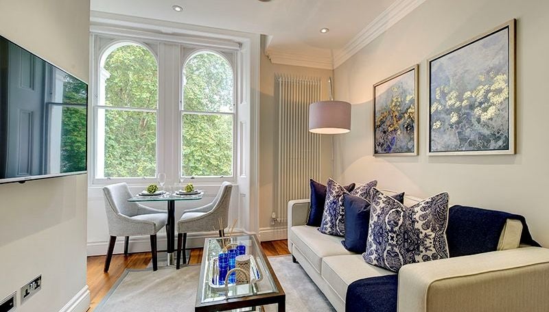 Flat Kensington Gardens Square in City of Westminster