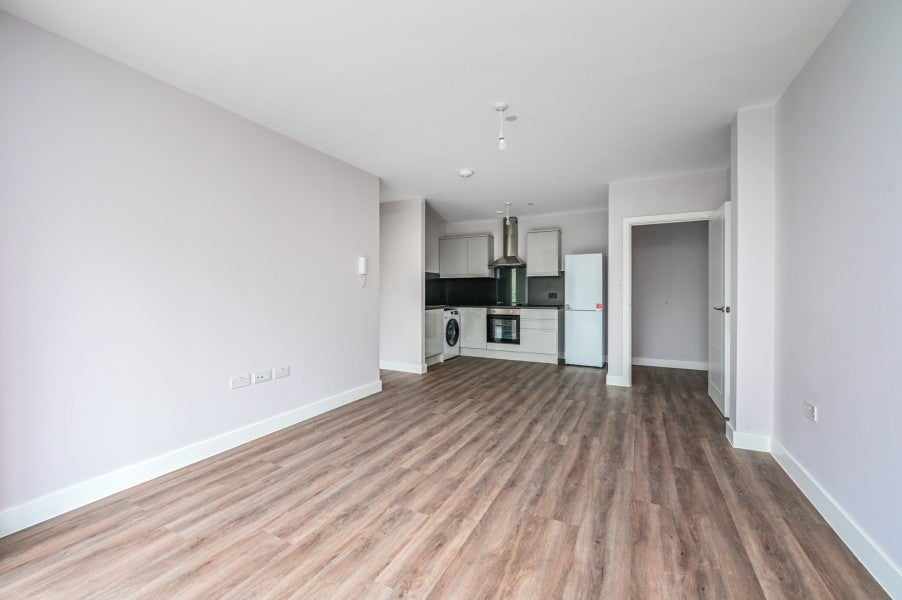 Flat London Road in Surrey Heath