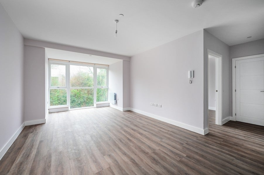Flat London Road in Surrey Heath
