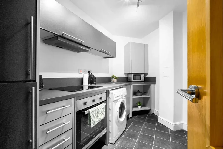 Flat Townsend Way in Birmingham