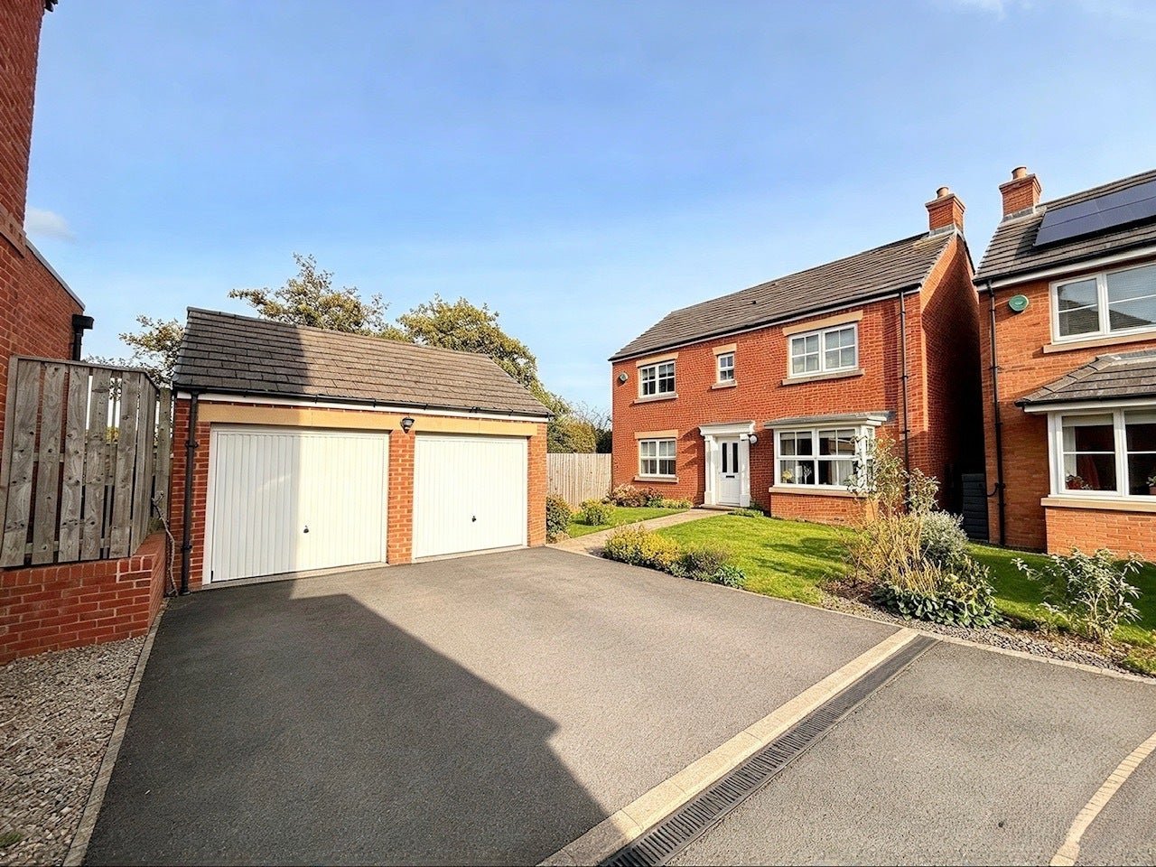 House Brakespear Close in Durham