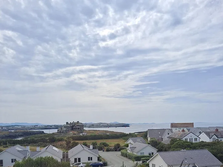 Flat Lon Y Don in Trearddur
