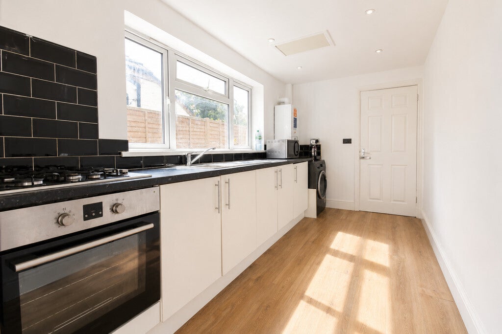 House Harnall Lane East in Coventry