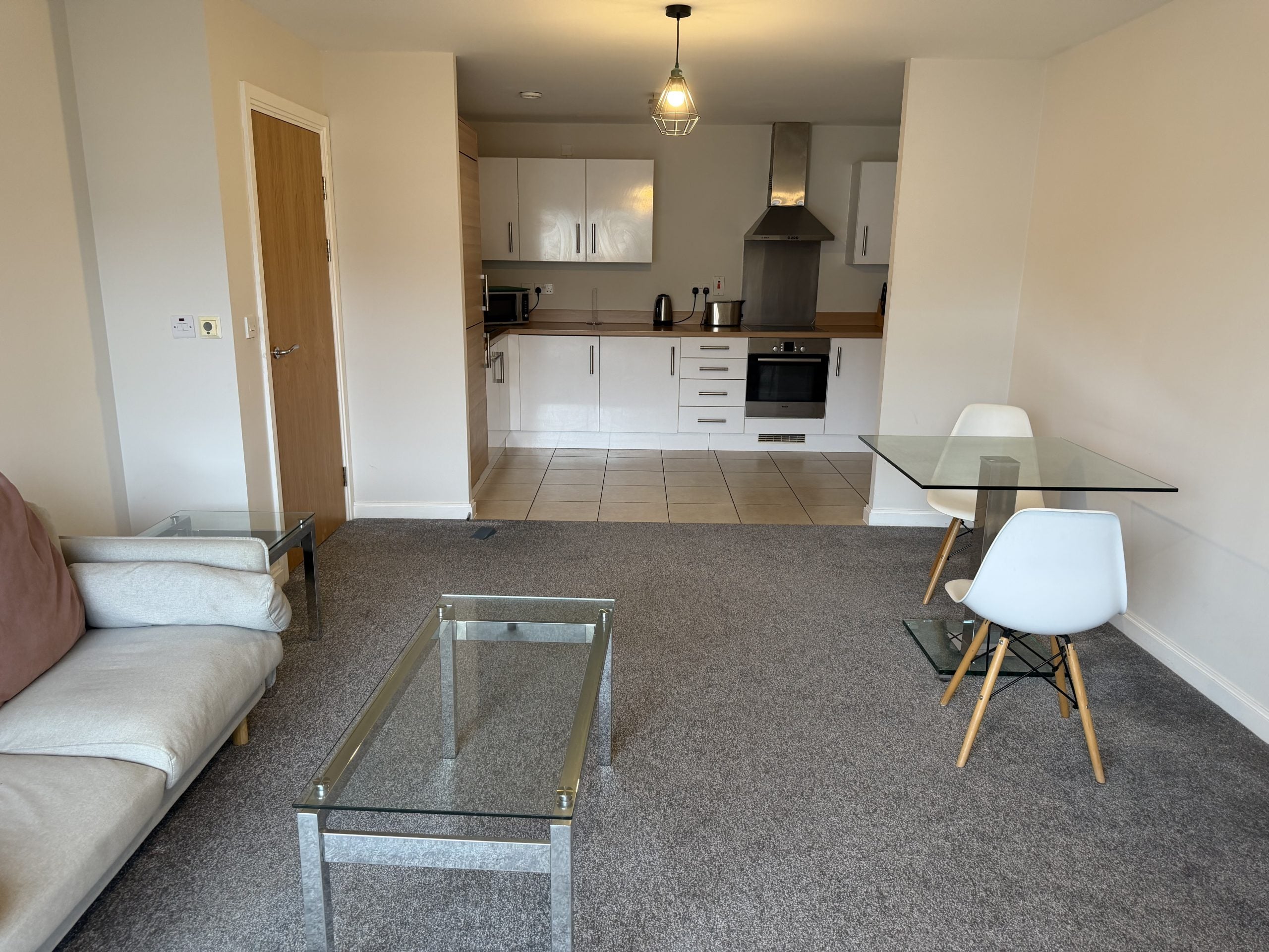 Flat Overstone Court in Cardiff