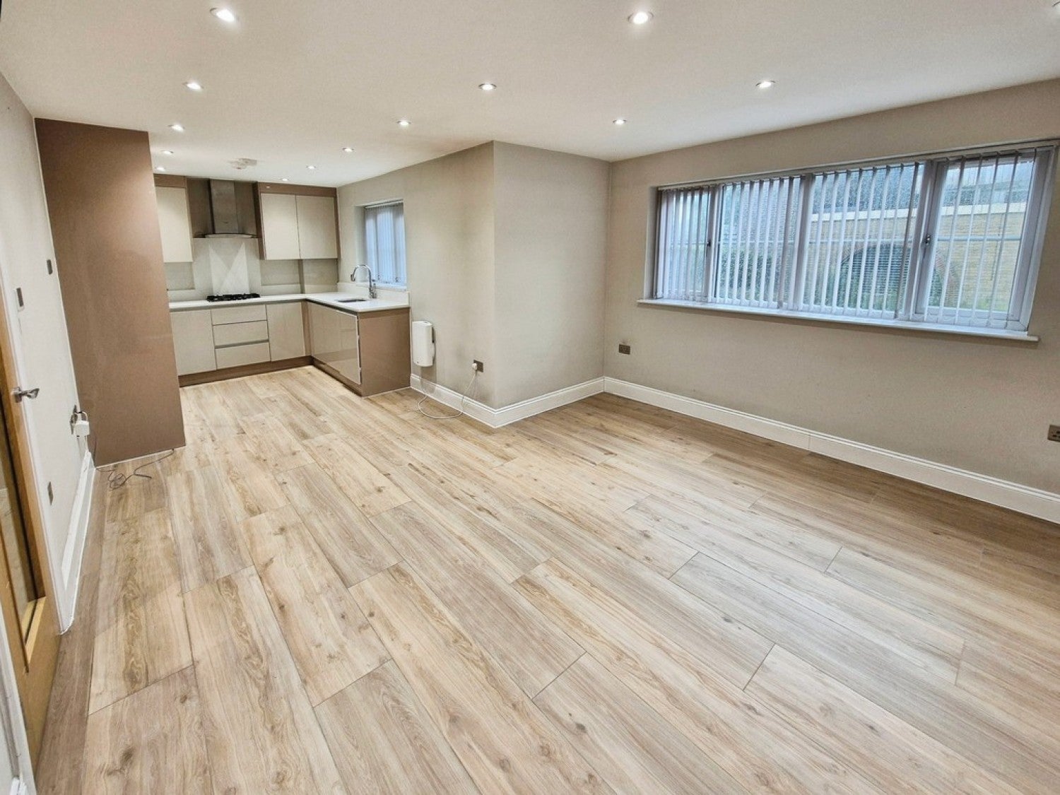 Flat Goat Lane in Basingstoke and Deane