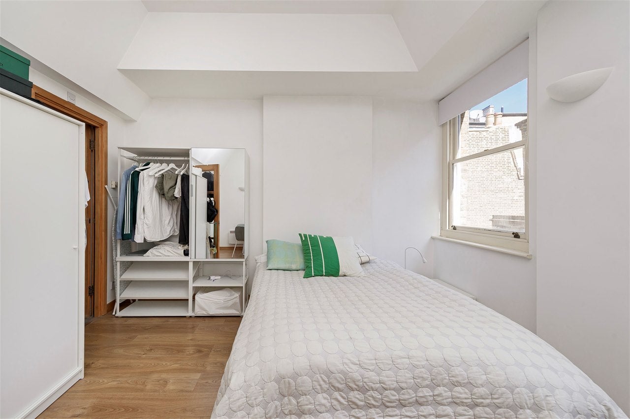 Flat West Smithfield in City of London