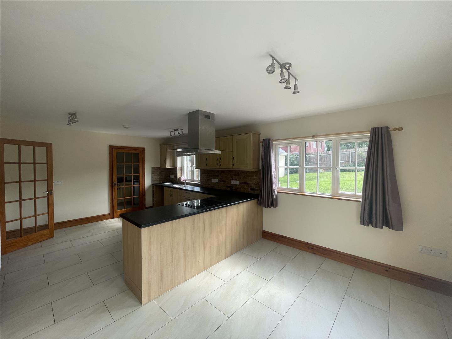 House Gelli Newydd in Llanfihangel Aberbythych