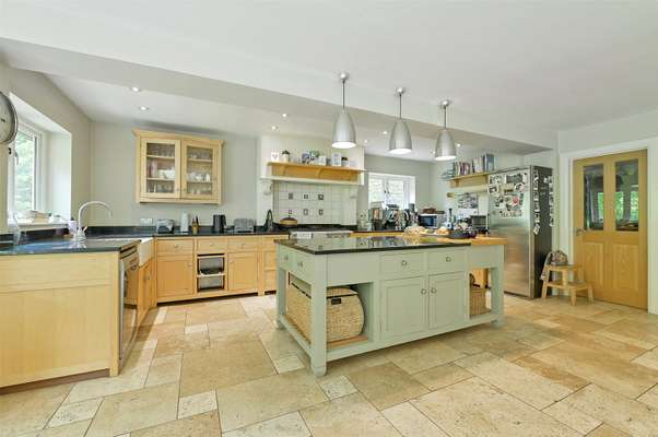 House Doggetts Wood Lane in Little Chalfont