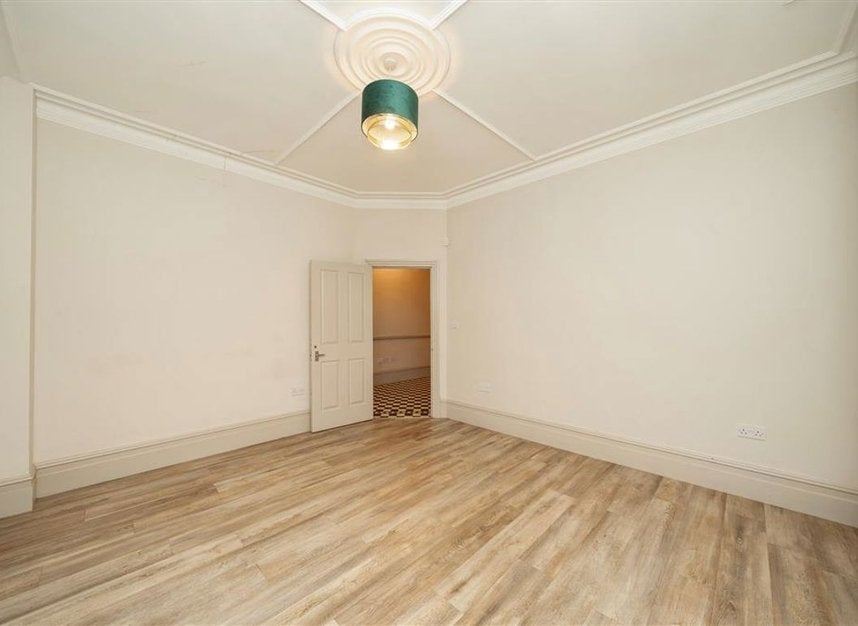 House Cranhurst Road in Greater London