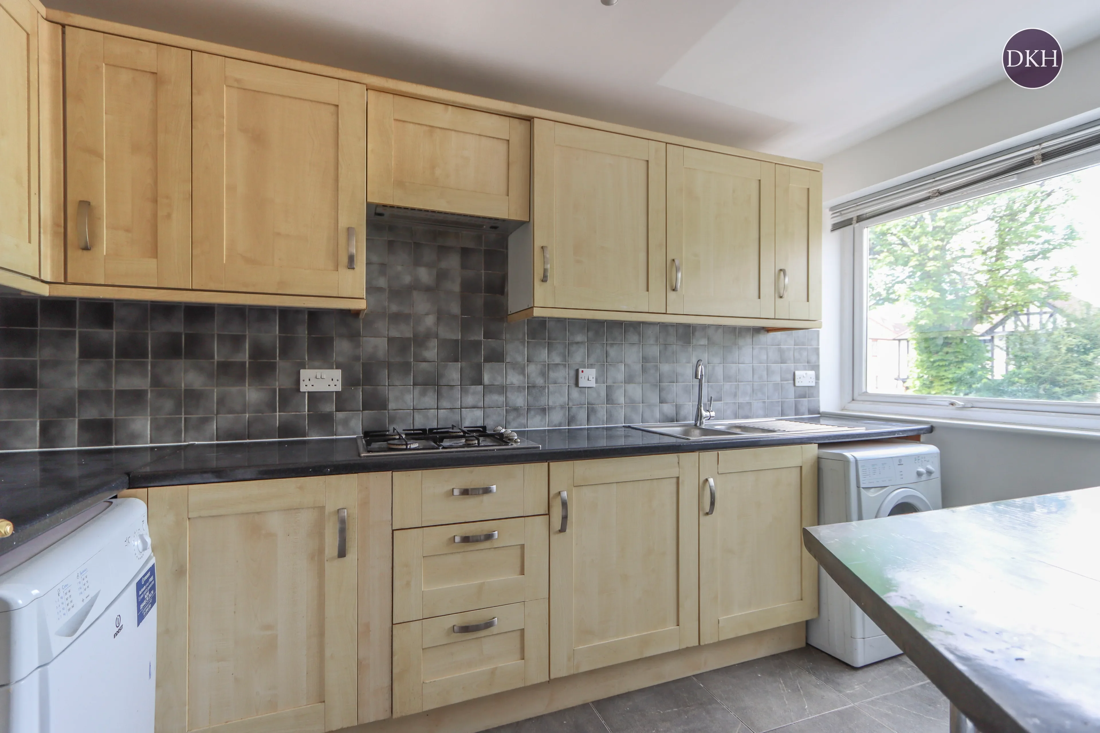 Flat Alexandra Grove in Greater London