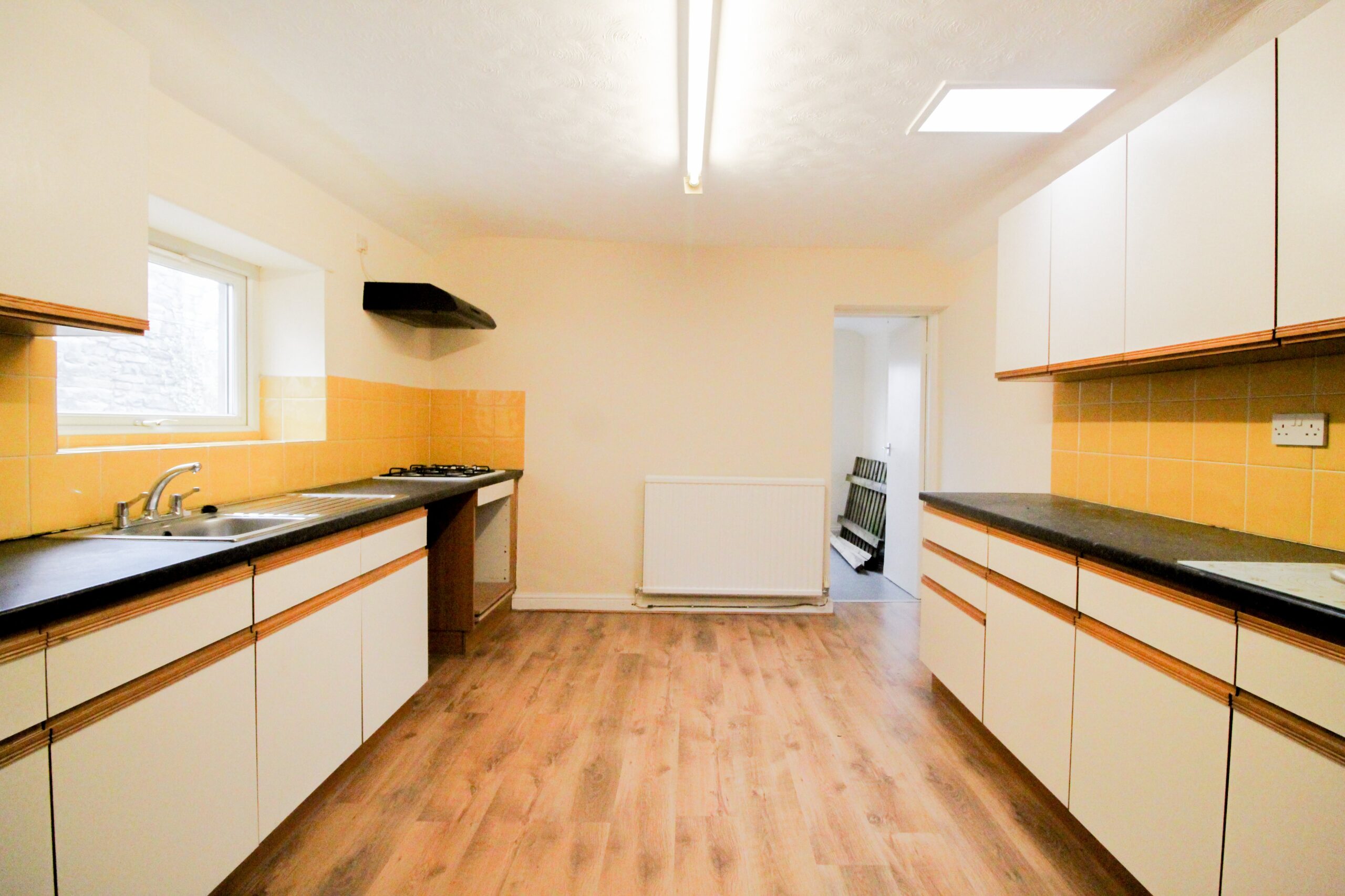 Flat Margaret Street in Treherbert